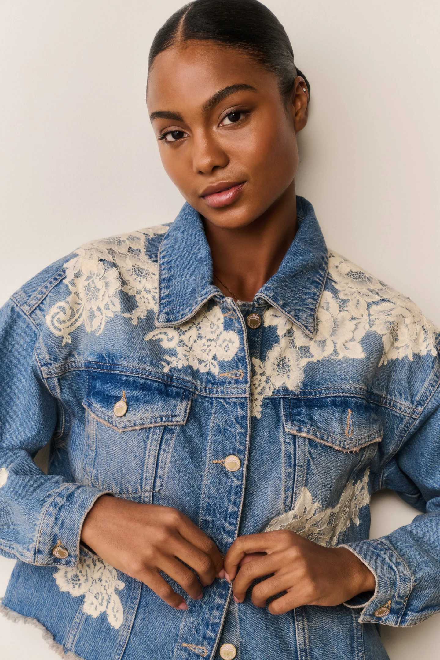 Amana Lace Appliqué Denim Jacket - Image 2