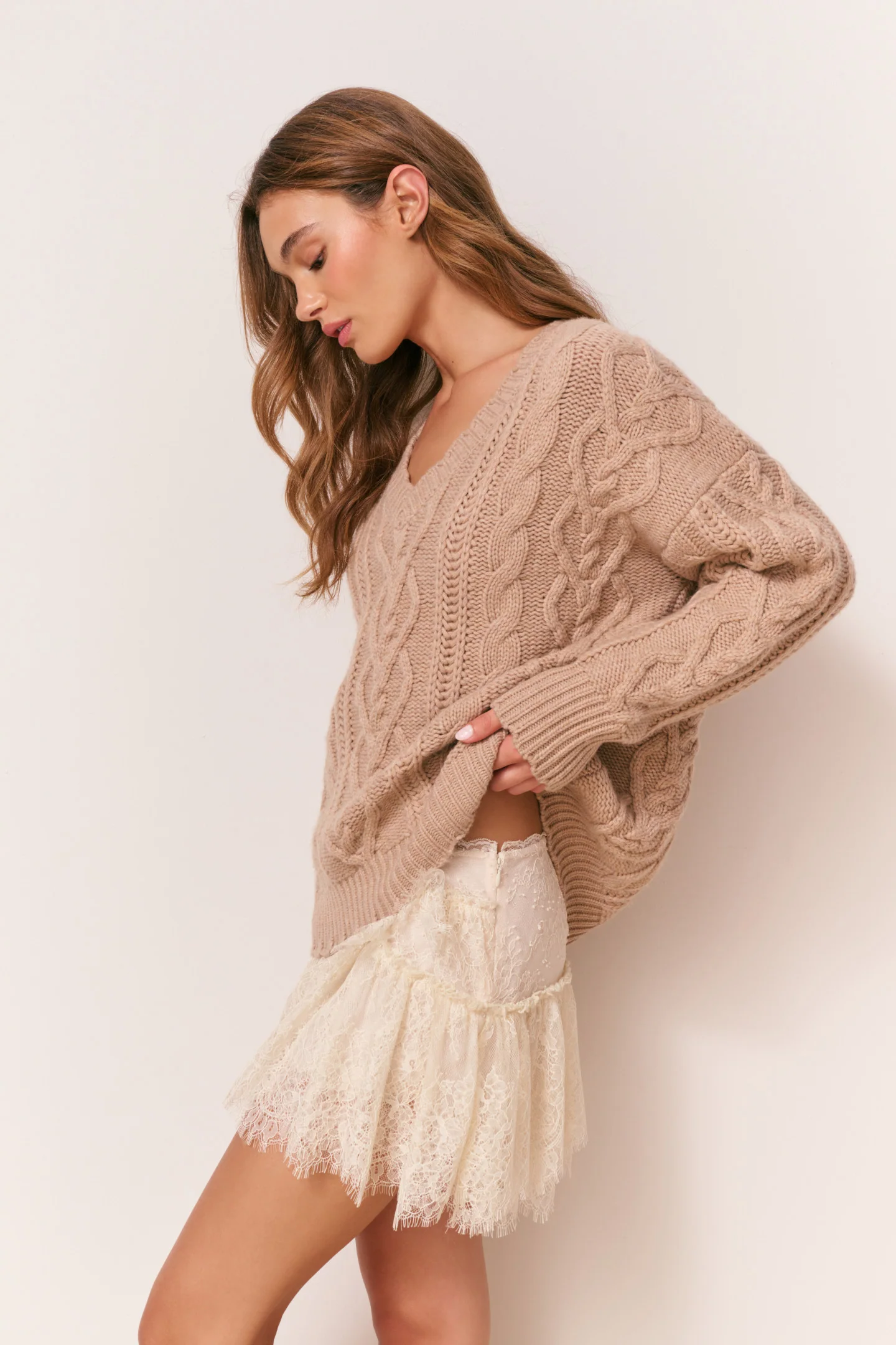 Croisette Cashmere Cable Knit Pullover - Image 5