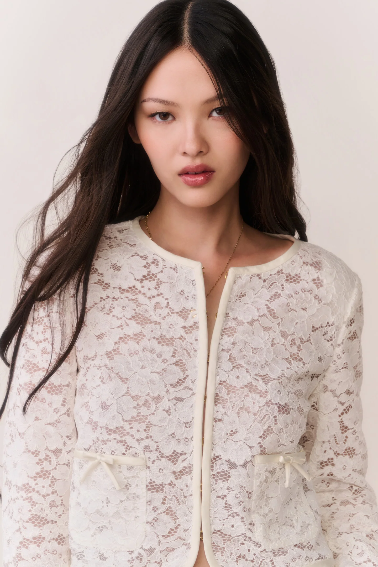 Junetta Cropped Lace Jacket - Image 3