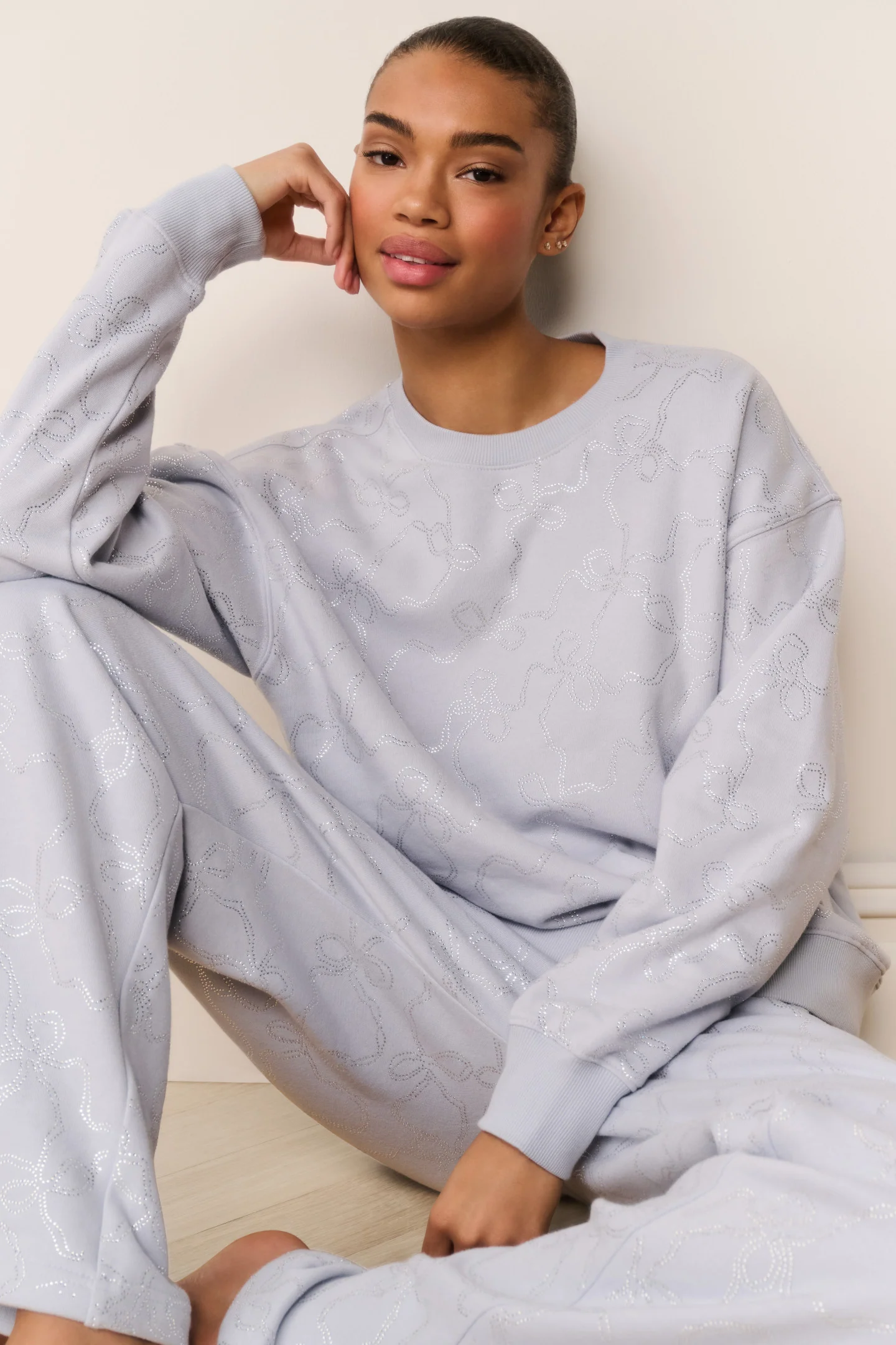 Karabeth Bow Embellished Fleece Pullover - Image 2
