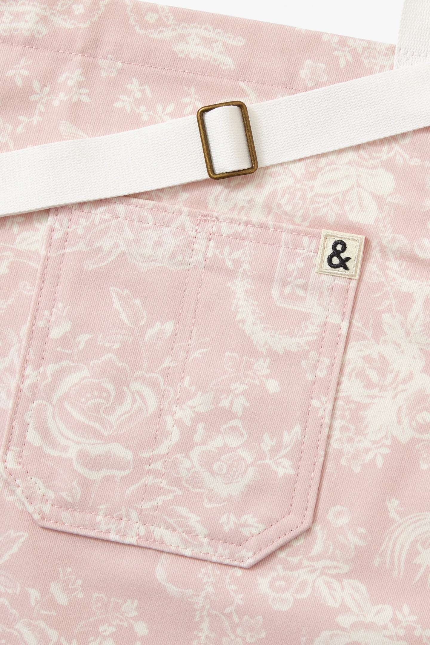 LoveShackFancy X Hedley & Bennett Perennial Pink Apron - Image 7
