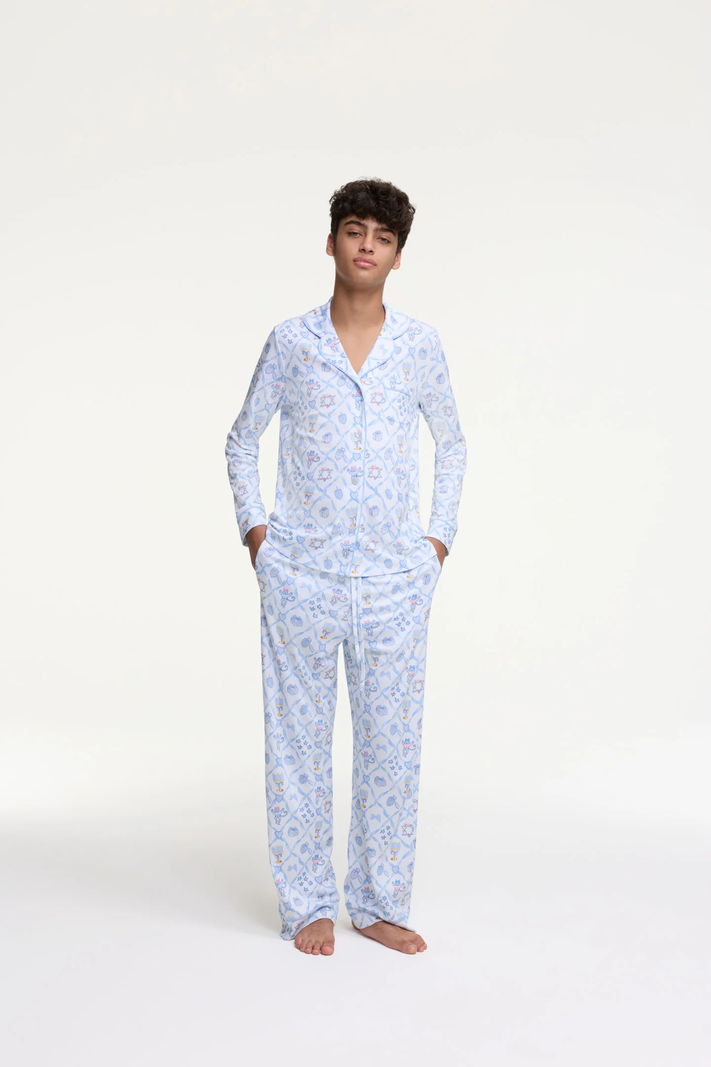 LoveShackFancy x Roller Rabbit Mens Starry Nights Lattice Long Sleeve Pajamas - Image 2