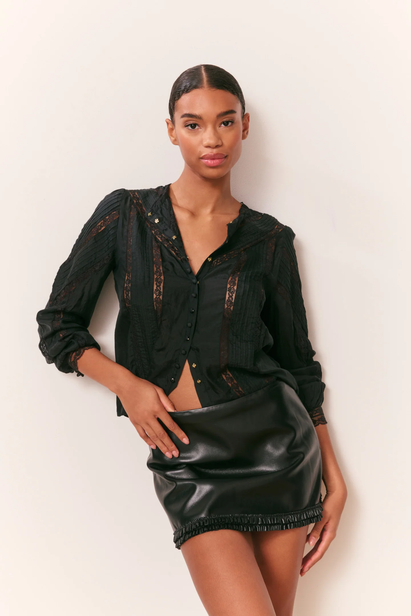 Noala Faux Leather Mini Skirt - Image 3