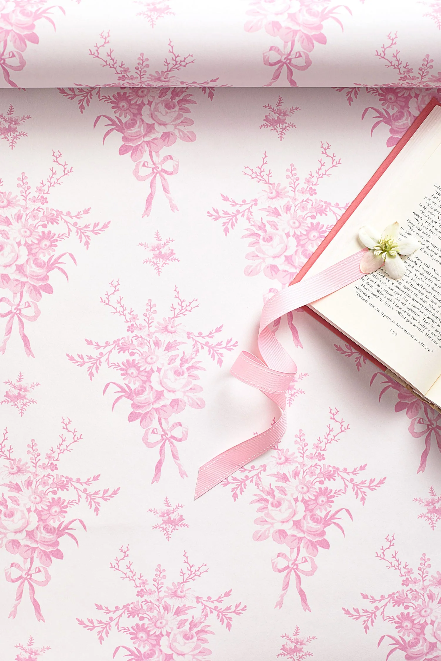 Rosie Arrangements Standard Wallpaper - Image 2