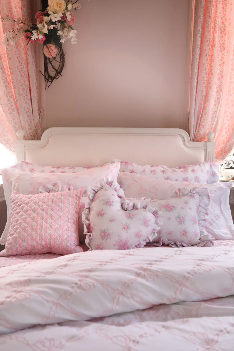 Ruffled Lumbar Pillow - Image 6
