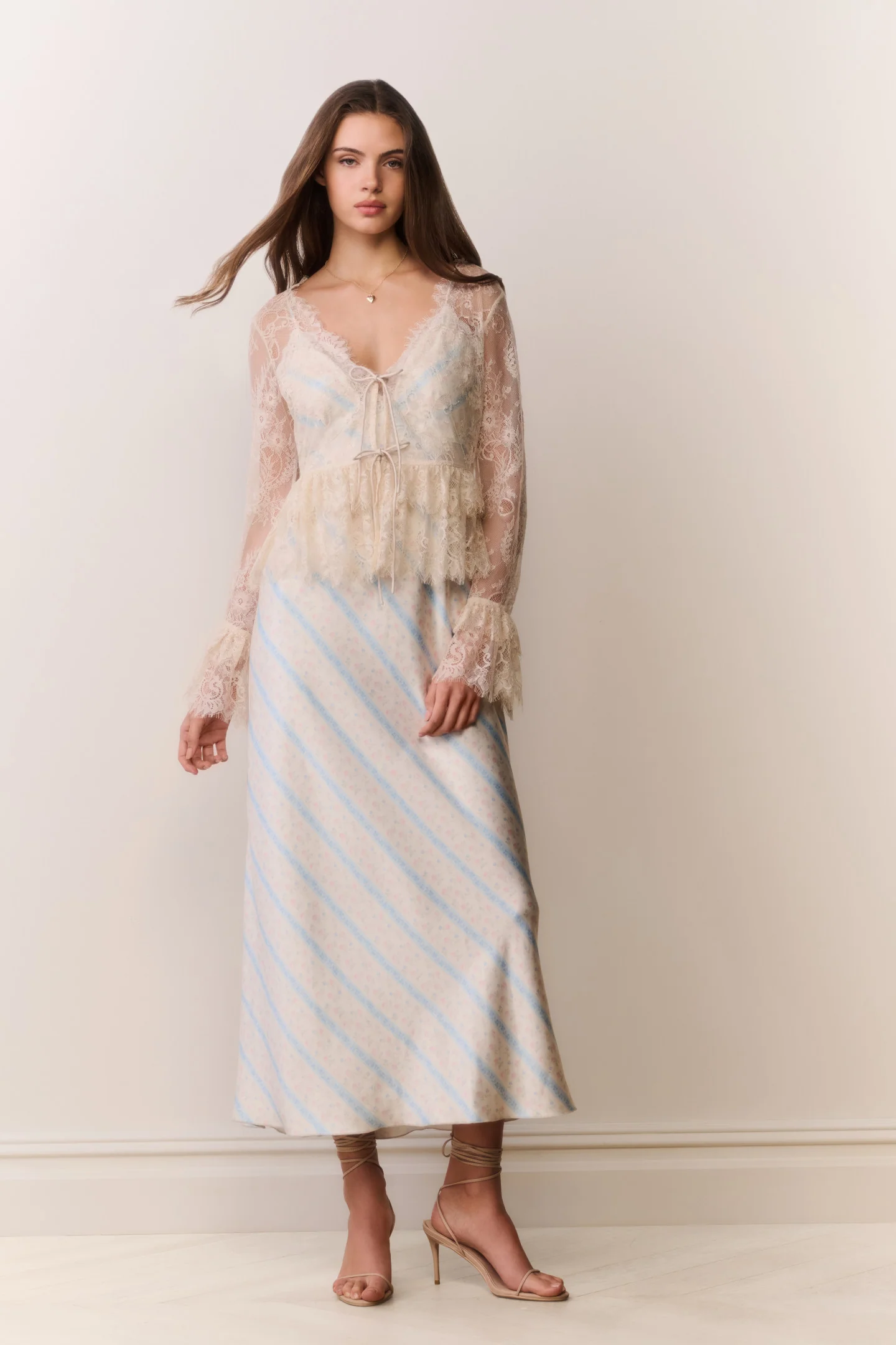 Siddie Sheer Lace Top - Image 3