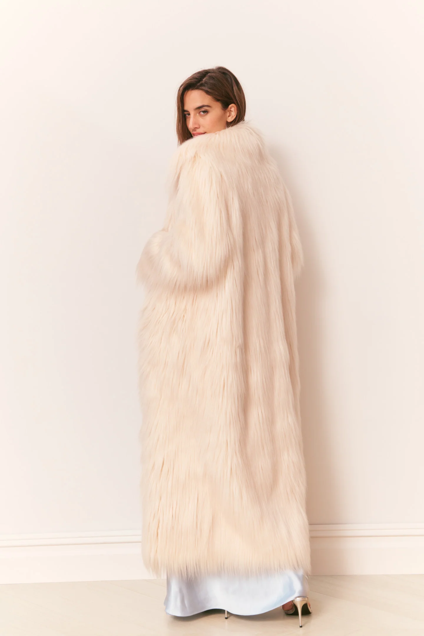 Valia Long Faux Fur Coat - Image 12