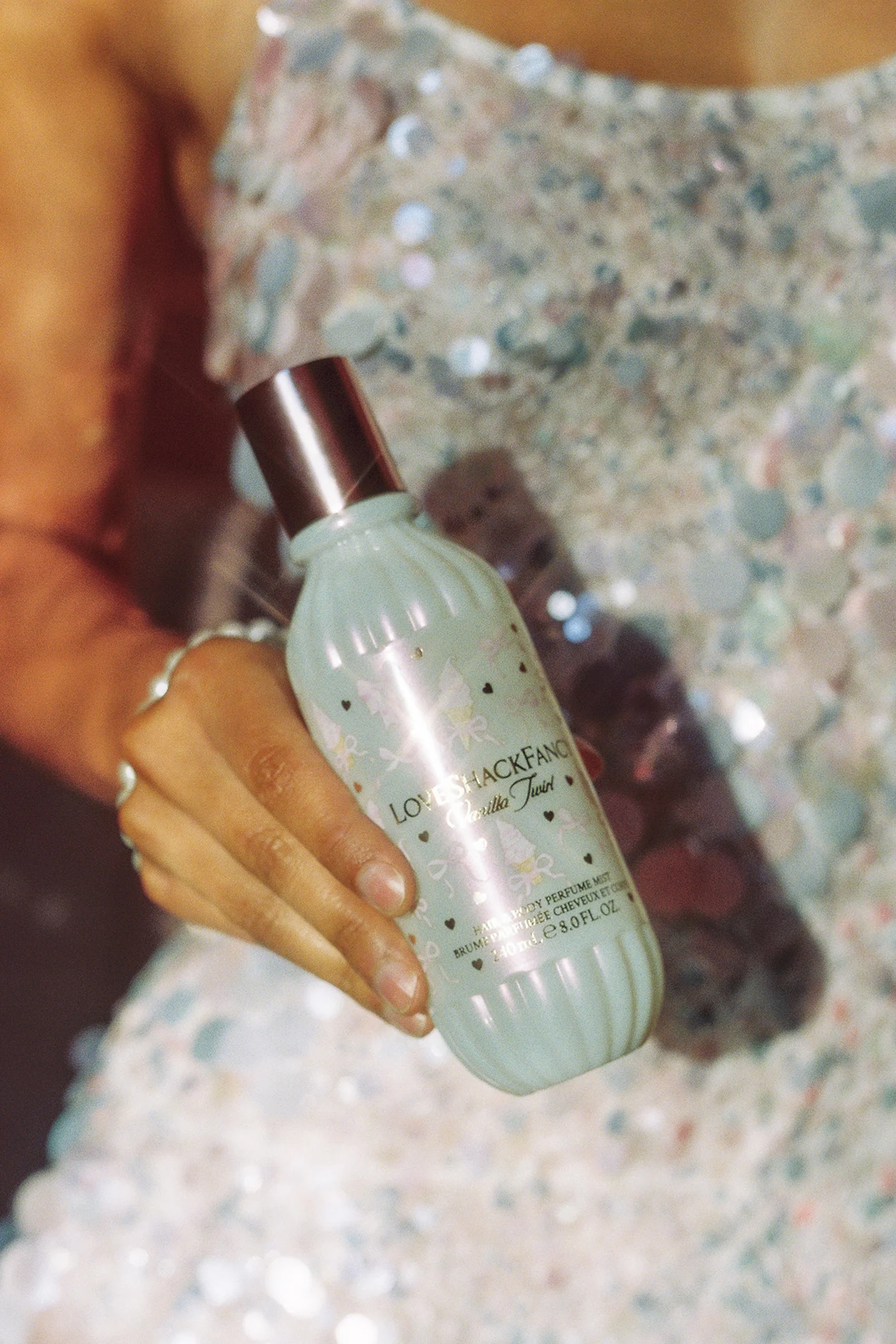 Mini Vanilla Twirl Hair & Body Perfume Mist with Vanilla Mousse and Salted Caramel - Image 9