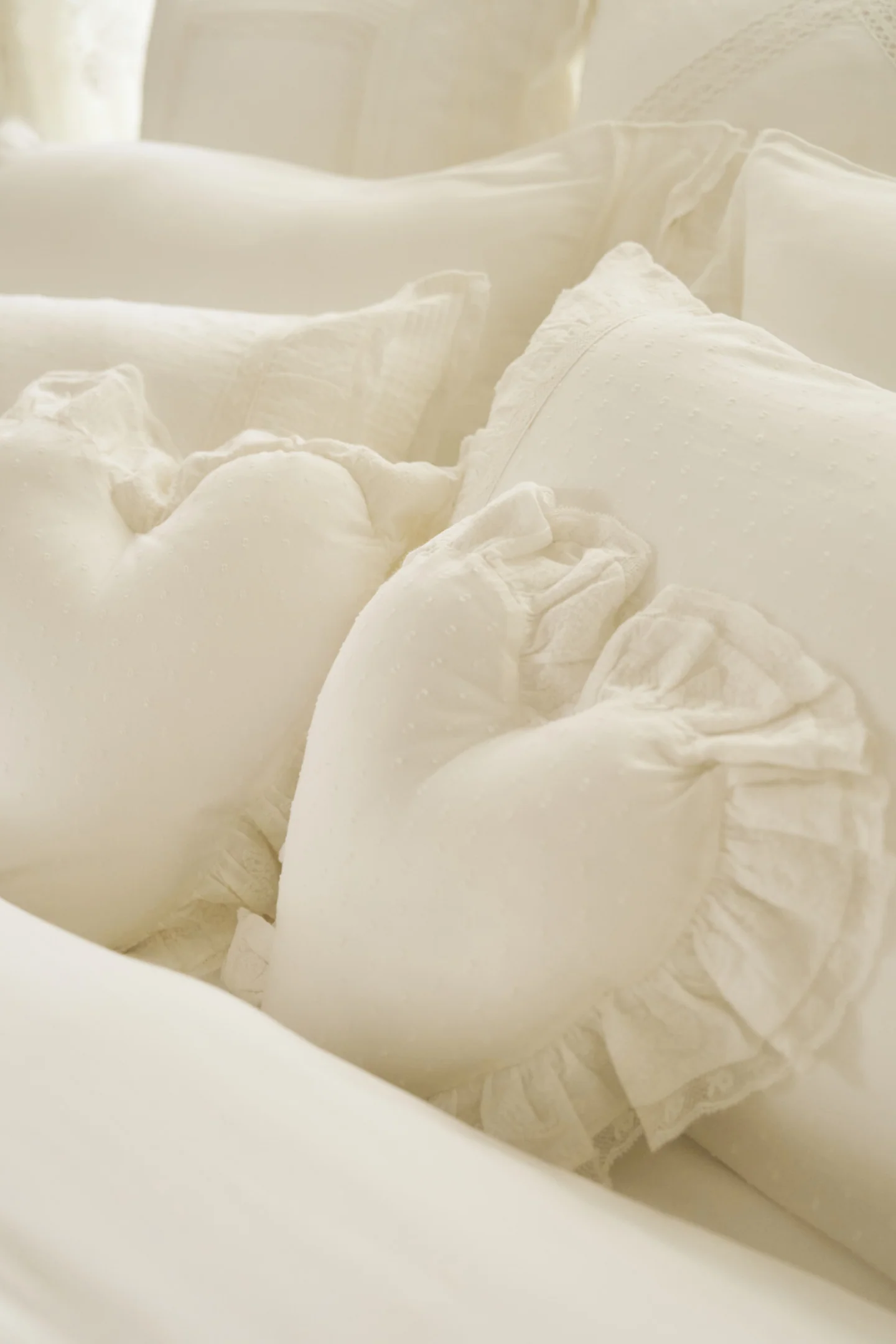 Victorian Accent Pillow - Image 4